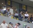 Ce a făcut Gigi Becali, la pauza partidei dintre FCSB și Aberdeen // foto: Ionuț Iordache