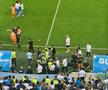 Fabulos! Crainicul din Bănie, trimis în tribune pentru un motiv nemaivăzut: „blat” cu Rădoi