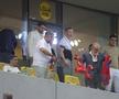 Ce a făcut Gigi Becali, la pauza partidei dintre FCSB și Aberdeen // foto: Ionuț Iordache