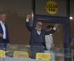 Ce a făcut Gigi Becali, la pauza partidei dintre FCSB și Aberdeen // foto: Ionuț Iordache