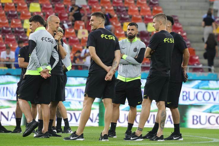 FCSB - Aberdeen, imagini de la încălzire. FOTO: Ionuț Iordache