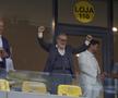 Ce a făcut Gigi Becali, la pauza partidei dintre FCSB și Aberdeen // foto: Ionuț Iordache