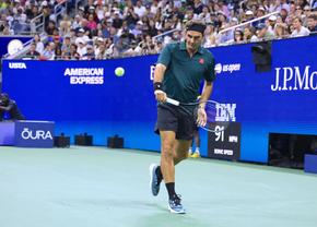 „Profesorul” Roger Federer explică dispariția reverului cu o singură mână din tenis