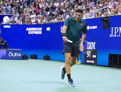 Roger Federer a dat 3 motive interesante pentru dispariția reverului cu o singură mână din tenis: „Pe vremea mea, era 50-50, acu e 90-10”