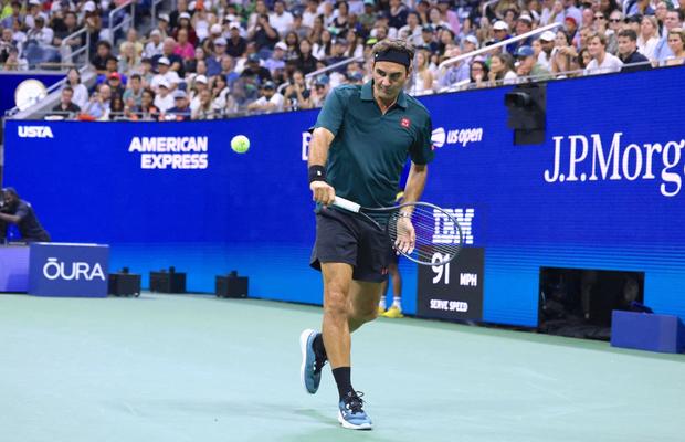 Roger Federer a dat 3 motive interesante pentru dispariția reverului cu o singură mână din tenis: „Pe vremea mea, era 50-50, acu e 90-10”
