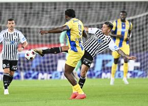 Au apărut „lupii”, au căzut „șepcile”! Petrolul a bătut-o pe U Cluj la ea acasă, într-un duel memorabil. Clasamentul