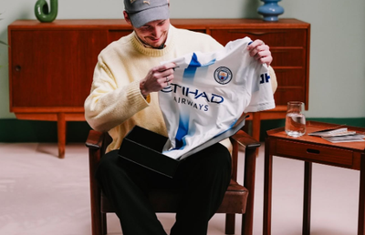 Manchester City își îmbracă vedetele cu inteligența artificială