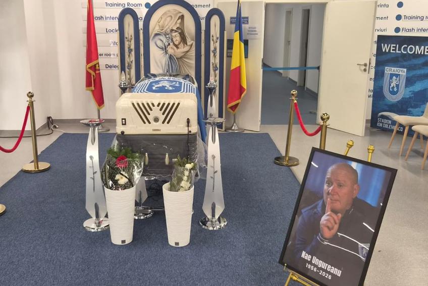Sicriul cu trupul neînsuflețit al lui Nae Ungureanu a fost depus la stadionul „Ion Oblemenco”