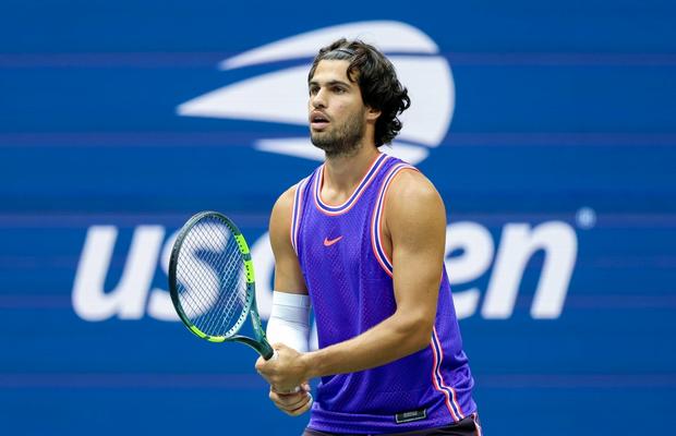 Carlos Alcaraz îi simte lipsa lui Jannik Sinner de la US Open: „Sper că îl vom vedea revenind pe teren mai puternic ca niciodată”