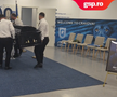Sicriul cu trupul neînsuflețit al lui Nae Ungureanu, depus la stadionul „Ion Oblemenco”. Mesajul sfâșietor care îi întâmpină pe fani