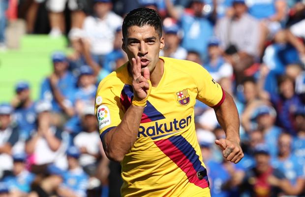 GETAFE - BARCELONA 0-2 // Fără Messi, catalanii obțin o victorie vitală » Suarez a marcat un gol superb din pasa portarului Ter Stegen