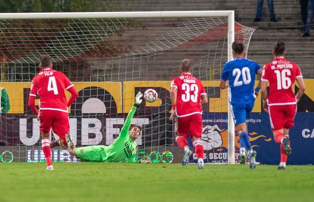 EXCLUSIV Riccardo Piscitelli știe cum poate s-o învingă Dinamo pe FCSB: „Atenți și să controlăm noi mingea”