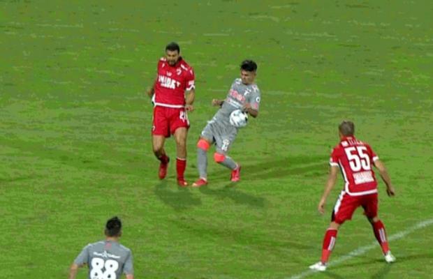 DINAMO - UTA 0-1. Dinamoviștii acuză arbitrajul: „Henț clar!” » Faza la care Sebastian Colțescu nu a dictat penalty