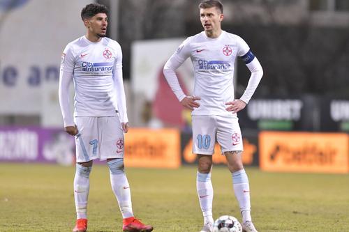 Tănase și Coman erau titulari de bază înainte să sufere accidentările // foto: Răzvan Păsărică / sportpictures.eu