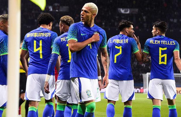 Transfer de 70 de milioane de euro! Coechipierul lui Radu Drăgușin e pe lista saudiților