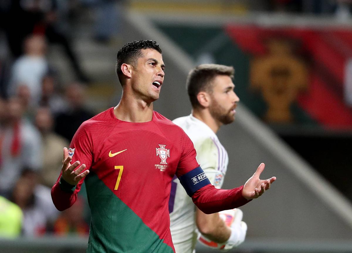 Cristiano Ronaldo, frustrat după înfrângerea cu Spania » Gest la nervi făcut la final