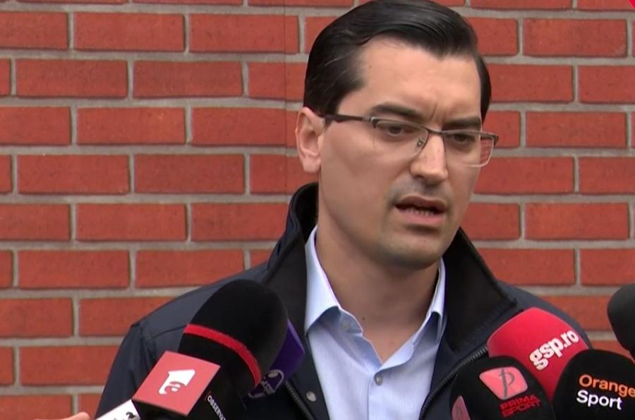 Presa, băgată la beci de FRF