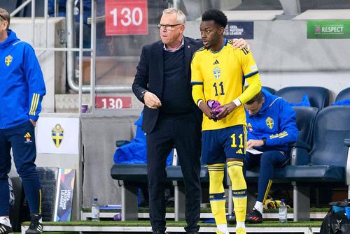 Selecționerul Janne Andersson și Anthony Elanga, Foto: Imago Images