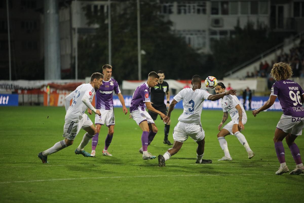 FC Botoșani - Rapid 1-3 » Rezervele lui Bergodi s-au impus confortabil în Moldova, la debutul în grupele Cupei României Betano