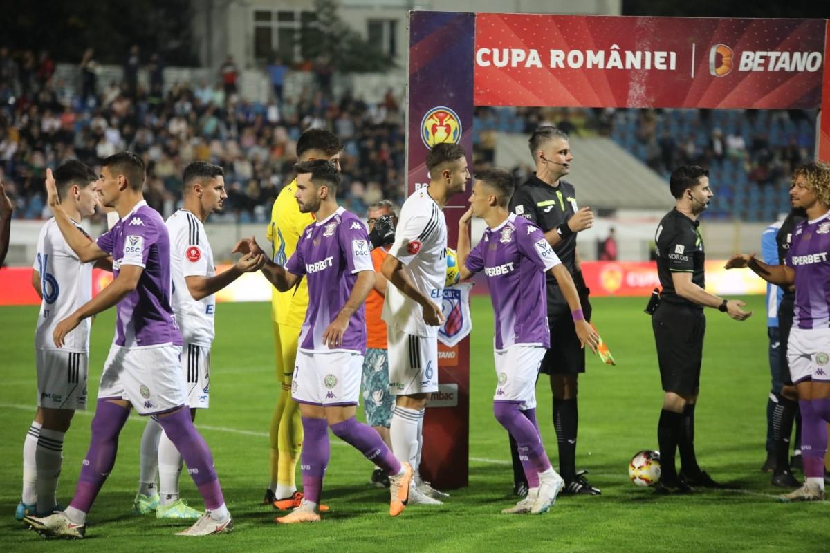 FC Botoșani - Rapid 1-3 » Rezervele lui Bergodi s-au impus confortabil în Moldova, la debutul în grupele Cupei României Betano