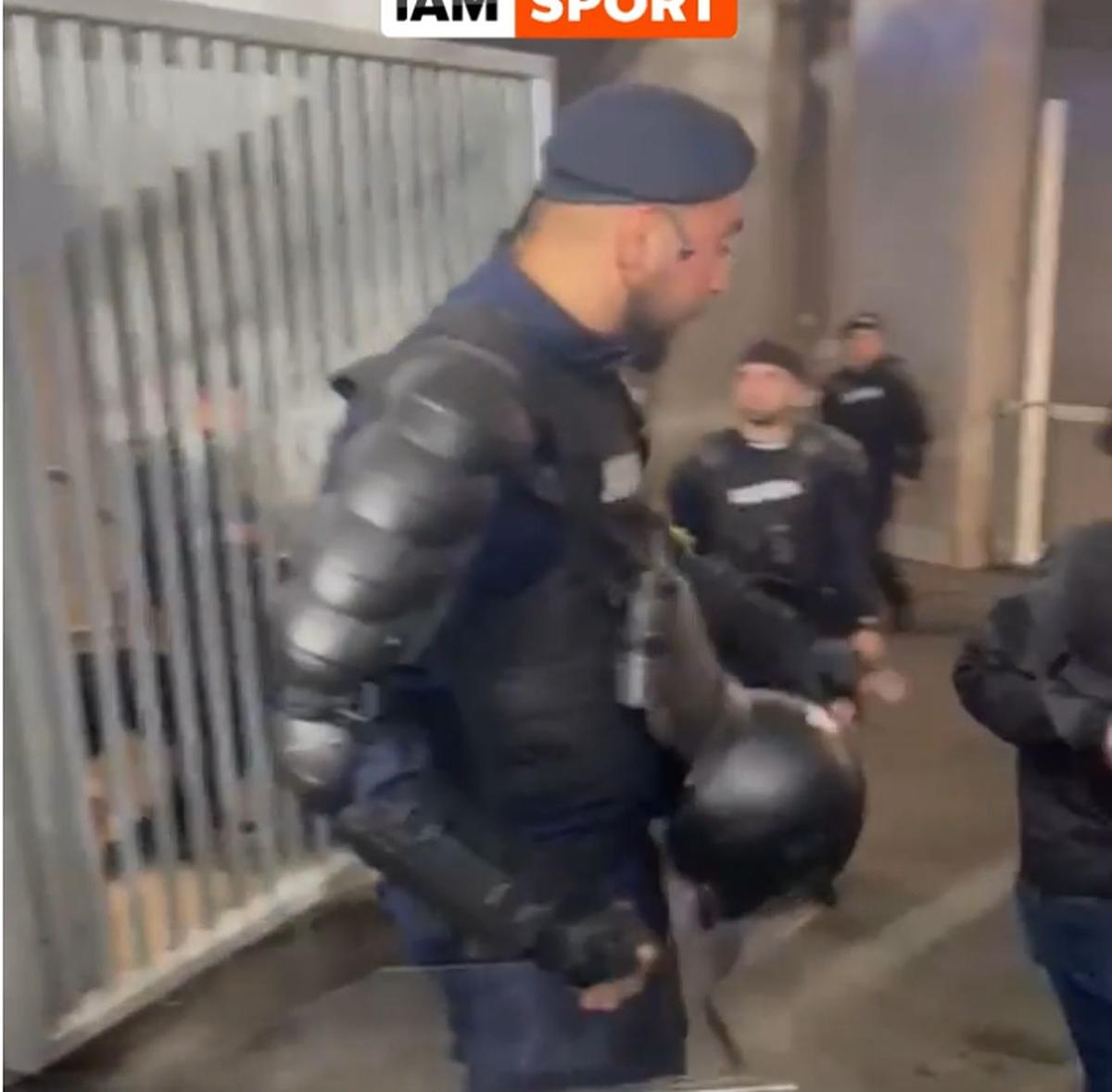 Gest HULIGANIC în Giulești » Atac îngrozitor la adresa siguranței presei! Jurnalist bruscat de un impresar care purta o legitimație a clubului din Superligă: „Dormiți!”