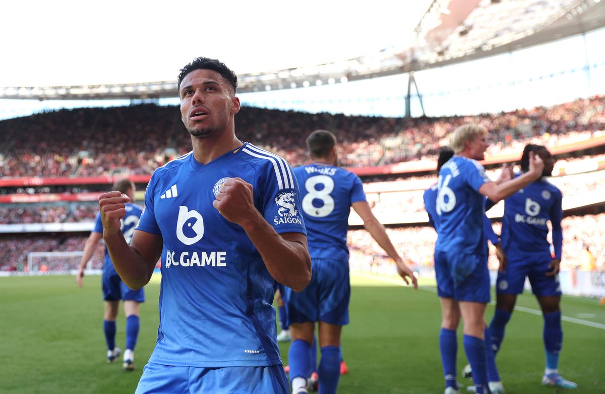 Arsenal - Leicester 4-2 » „Tunarii” dau lovitura în prelungiri și o egalează pe City la numărul de puncte