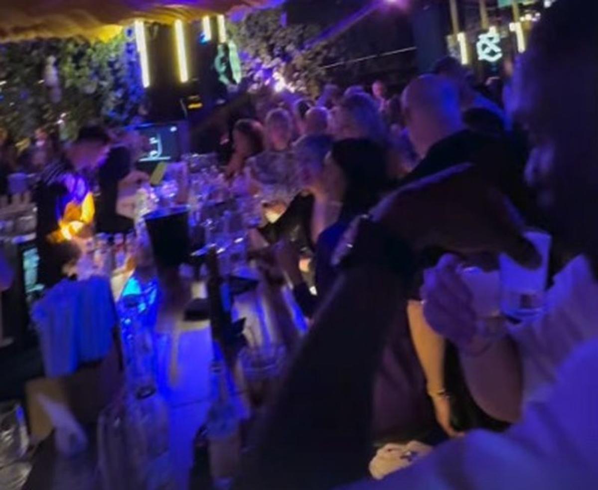 Dinamoviștii și oltenii, distracție în club
