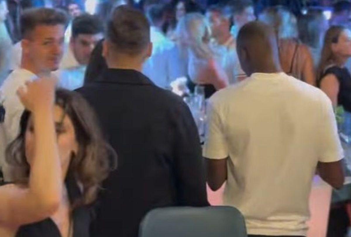 „Câinii” și oltenii au chefuit după scandalul din derby! Au „topit” shoturile într-un club din București