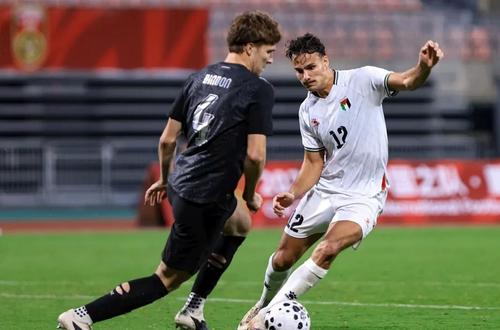 Assad Al Hamlawi, „dublă” la naționala Palestinei // Foto: footballpalestine.com