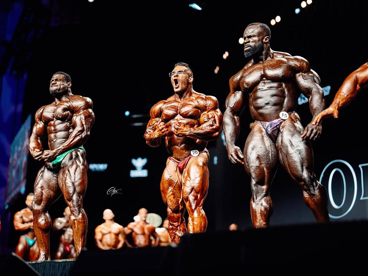 Nick Walker, „Mutantul” care a câștigat Mr. Olympia 2026, în ciuda criticilor și îndoielilor » „Este un fraier, asta e varianta politicoasă”