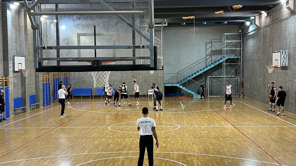 Imagini de la antrenamentul lui U-BT Cluj-Napoca