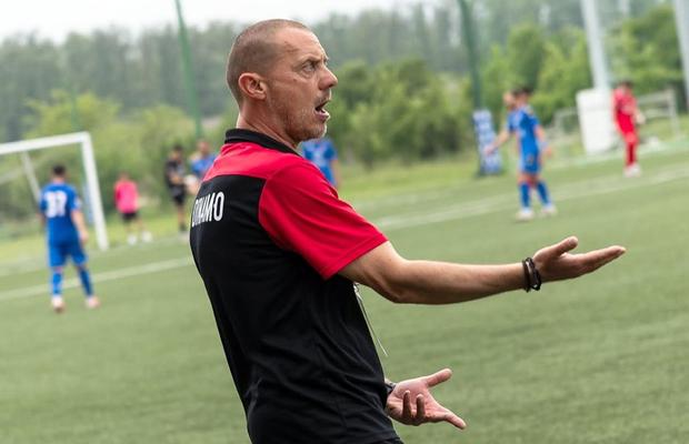 Antrenorul bosniac din România: „Nu aveți atacant” + De ce spune că Hagi va schimba sistemul diseară: „Asta vrea el să verifice”