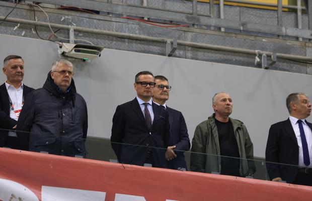 Apariții rare la România - Bosnia, meci cu porțile închise