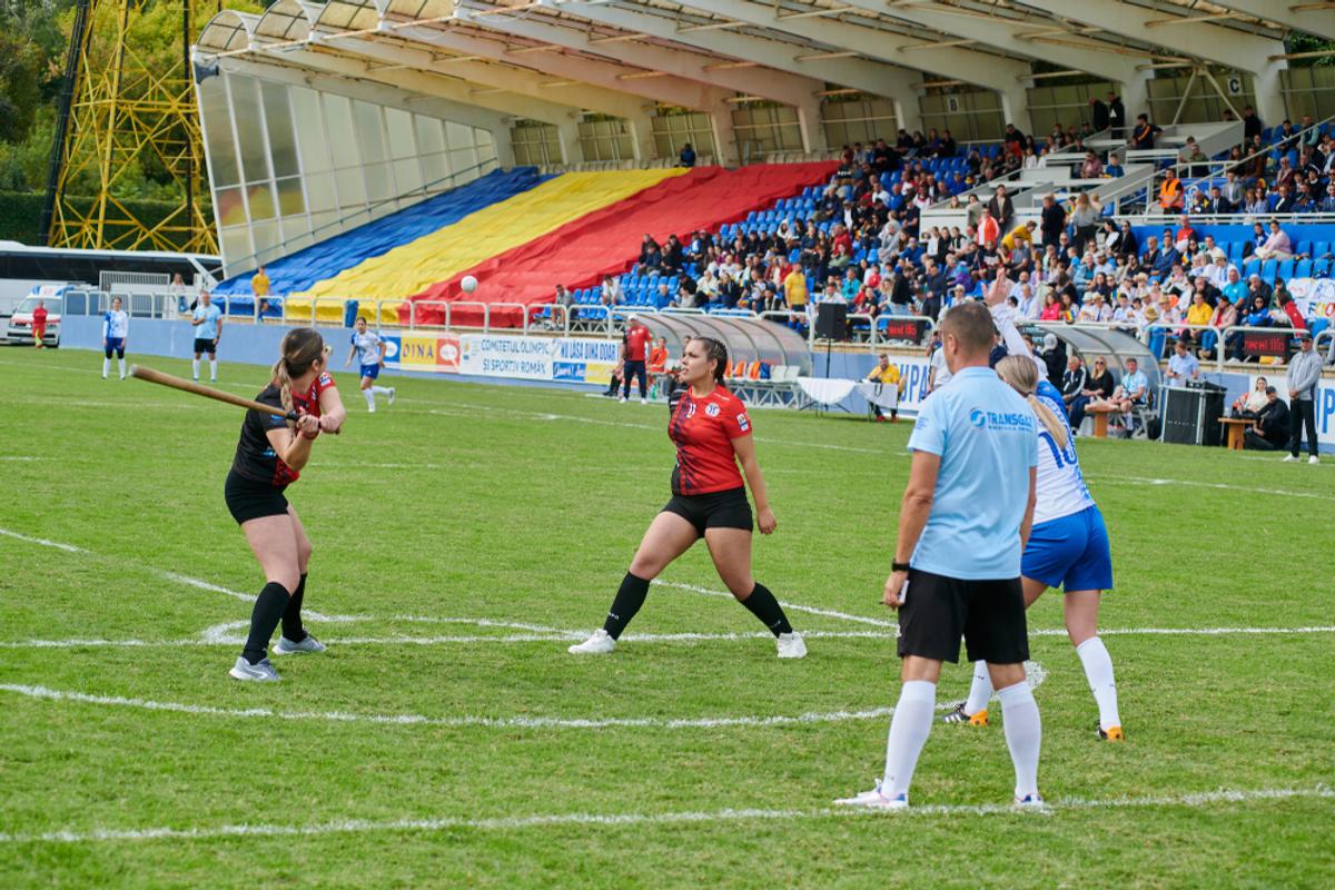 Competițiile de oină din weekendul 26-27 septembrie s-au desfășurat pe Stadionul Cotroceni