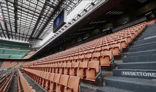 Scaunele de pe „San Siro - Giuseppe Meazza” vor putea ajunge la tifosii nerazzurri și rossoneri