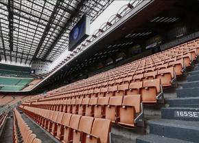 Inter și Milan vând bucăți din „San Siro”: 273 de tone de plastic! » 80% din scaune pot fi luate amintire de fani