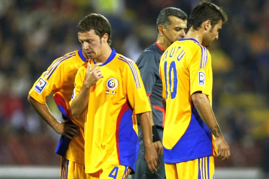 „Ianis Hagi ar trebui să joace” » Fostul tricolor Iulian Apostol intervine în polemica zilei: „Sunt indispensabili pentru națională!”. Despre cine spune că „ar trebui să predea ștafeta”