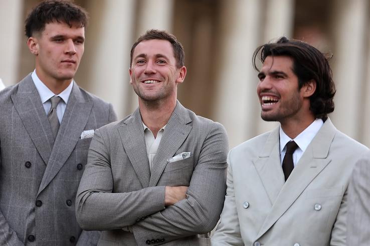 Casper Ruud între Jakub Mensik și Carlos Alcaraz la Laver Cup 2026 Foto: Laver Cup