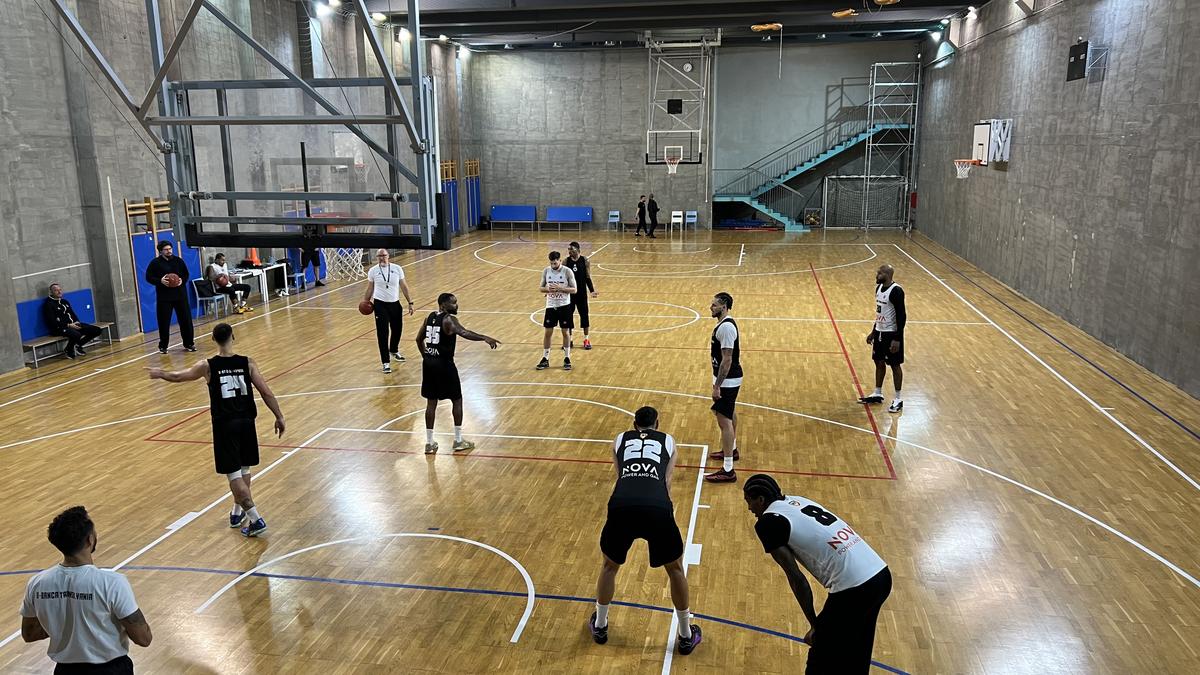 Imagini de la antrenamentul lui U-BT Cluj-Napoca