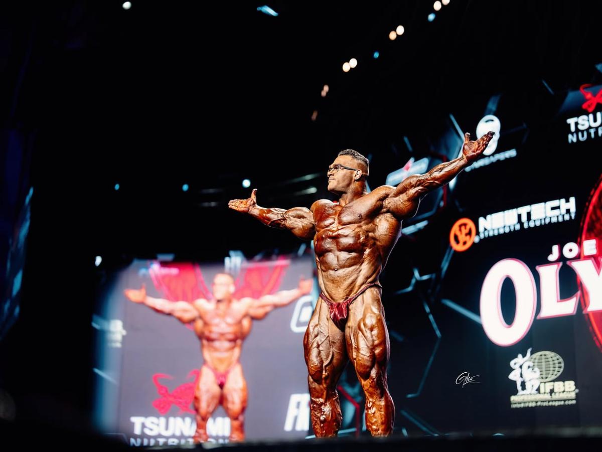 Nick Walker, „Mutantul” care a câștigat Mr. Olympia 2026, în ciuda criticilor și îndoielilor » „Este un fraier, asta e varianta politicoasă”