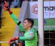 MALATYA - KAYSERI 4-0 // VIDEO Silviu Lung, gafă de cascadorii râsului în Turcia! I-a sărit mingea!