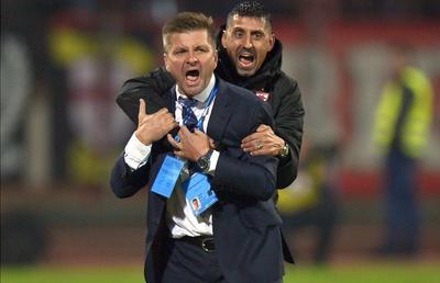 DINAMO // VIDEO Dusan Uhrin este noul Mircea Rednic pentru „câini”! 5 motive pentru care fanii au uitat de preferatul lor