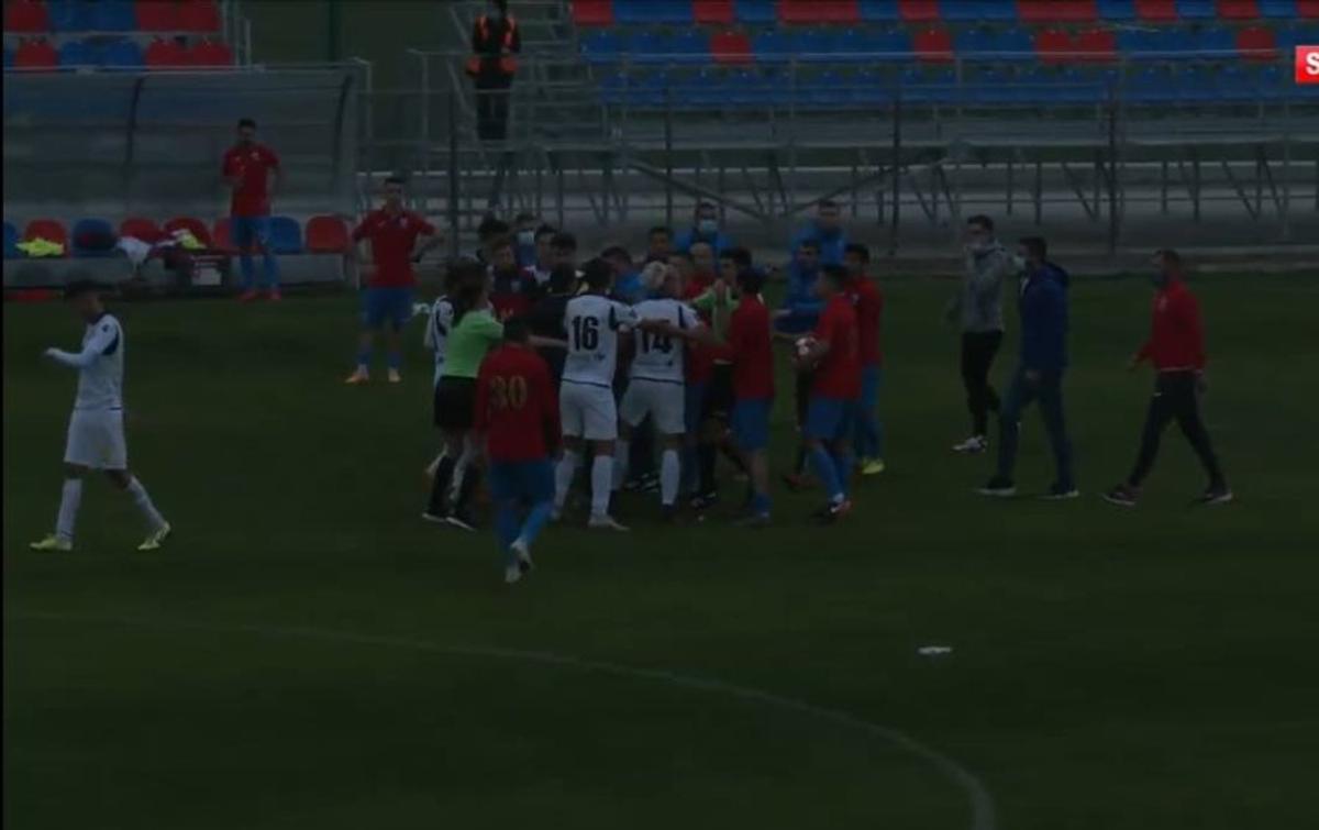 VIDEO + FOTO CSA Steaua, victorie umbrită de scandal! Daniel Oprița, în centrul evenimentelor: „Un copil de la ei ne-a înjurat, îmi cer scuze că am avut ieșirea asta”