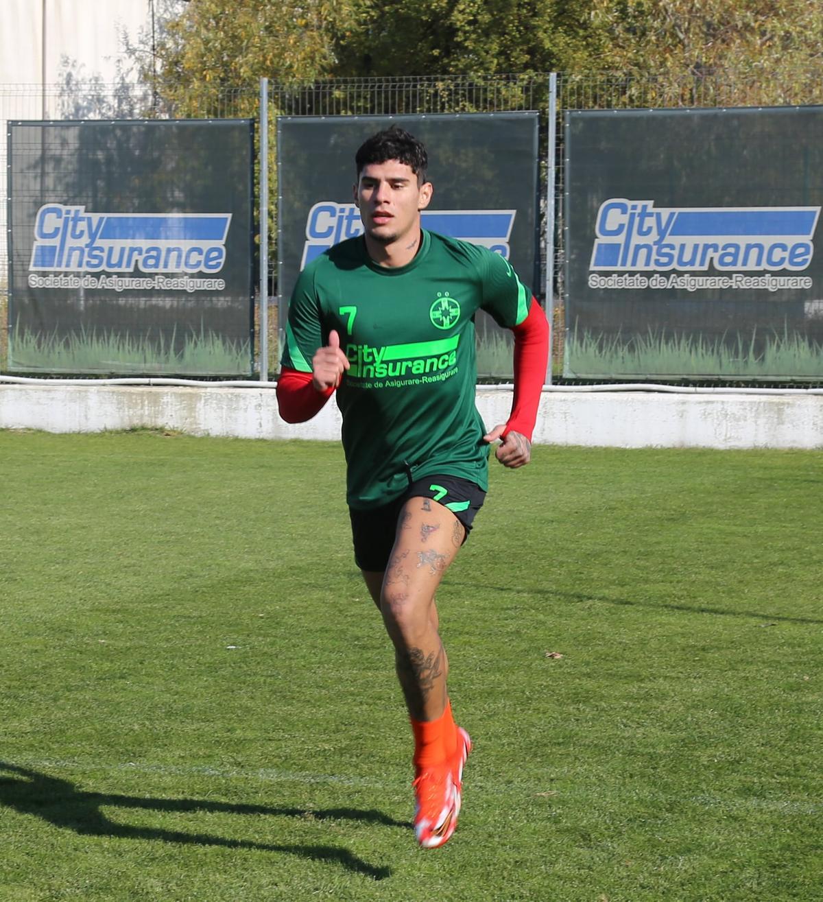 Vești bune pentru FCSB » Ce s-a întâmplat la antrenamentul de azi al echipei