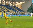 Gafă colosală în Chindia - FC Botoșani! Cum a deschis scorul Doru Popadiuc
