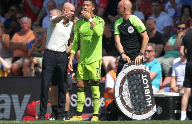 Legenda lui Manchester United, despre lipsa de tact a lui Ten Hag: „Probabil Cristiano s-a gândit: «Își bate joc de mine?» Ferguson n-ar fi procedat așa”