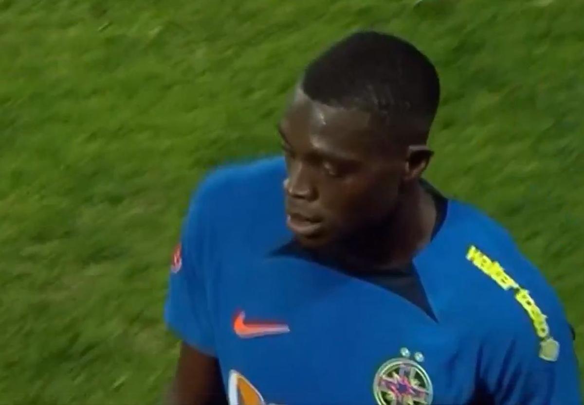 Dawa, nervos după ce a fost schimbat în minutul 35 în Petrolul - FCSB