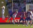 El Clasico sau MMA? Barcelona și Real Madrid au cerut câte un penalty la două faze controversate