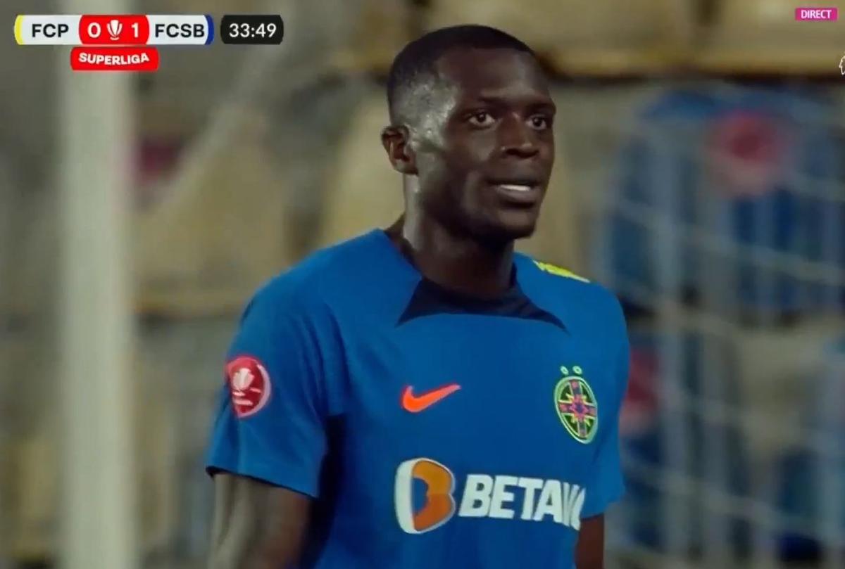 Dawa, nervos după ce a fost schimbat în minutul 35 în Petrolul - FCSB