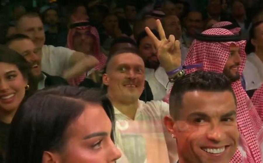 Aproape de un ȘOC istoric! Ngannou l-a trimis la podea pe Tyson Fury, dar a pierdut meciul! Decizie controversată a arbitrilor